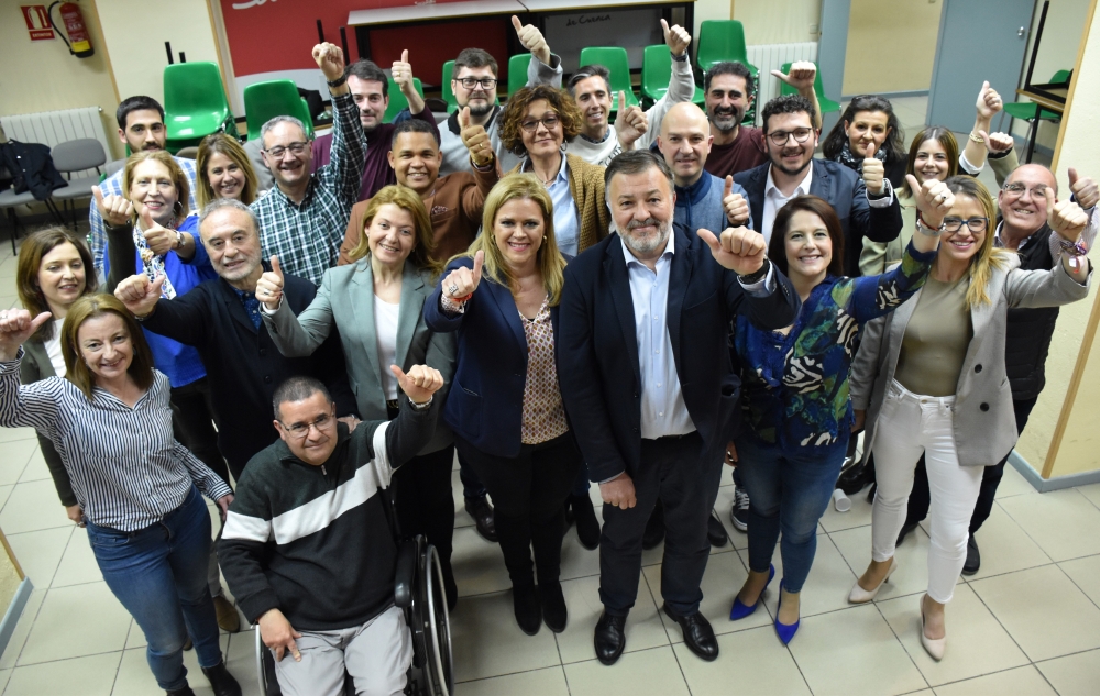 La Asamblea Local del PSOE de Cuenca aprueba por aclamaci�n la candidatura de Dolz a la Alcald�a