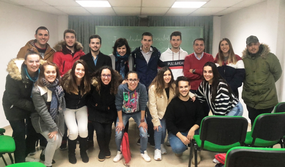 Juventudes Sociales refuerza la Agrupacin de Horcajo de Santiago con la incorporacin de una decena de nuevos afiliados