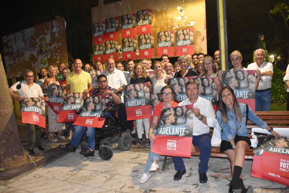 Sahuquillo pide el 'voto masivo' al PSOE para 'frenar a la derecha m�s retr�grada'