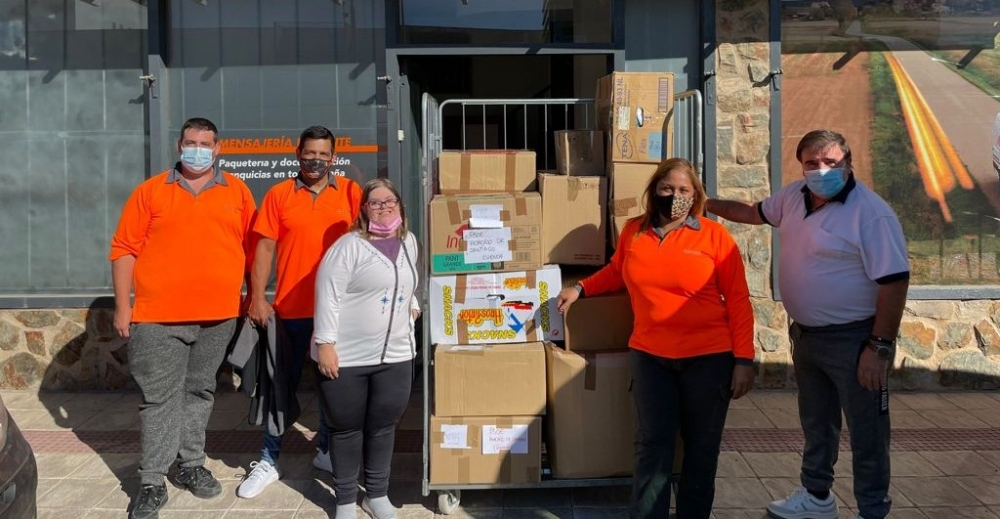 El PSOE de Horcajo de Santiago destaca la solidaridad de sus vecinos tras recoger cientos de kilos de productos para La Palma